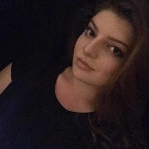 Meet your Posher, Diana